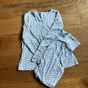 Roller rabbit grey elephant long sleeve and pant pajamas